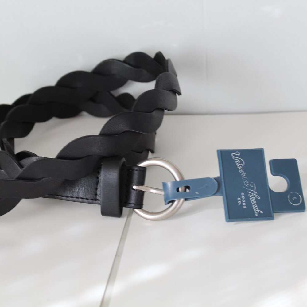 Universal Thread Black Braid Silver Hardware Size L Belt NWT